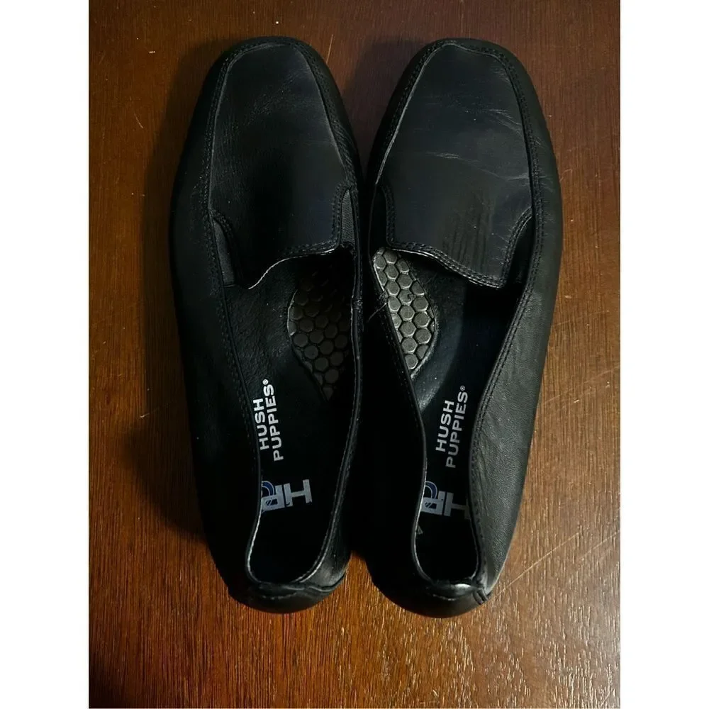 Hush puppies leather loafers size 7.5